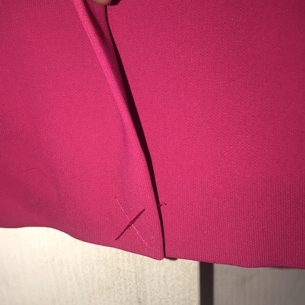 Women’s Liz Claiborne Skirt Suit - Picture 9 of 10